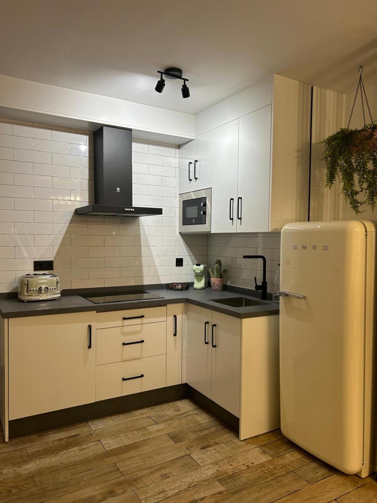 At Gongora 11 Con Parking Apartman Córdoba Kültér fotó